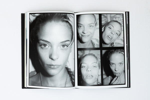 Living the Dream: 1990s Nostalgia - Simon Pentleton