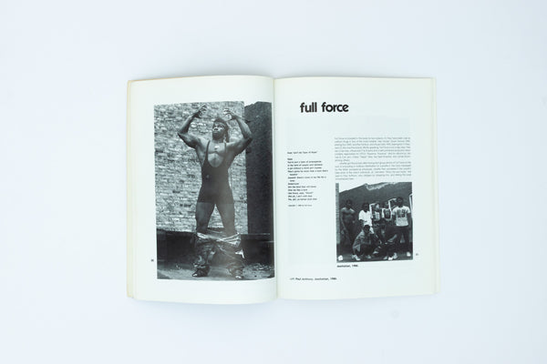 RAP. Portraits and Lyrics of a Generation of Black Rockers. - Janette Beckman