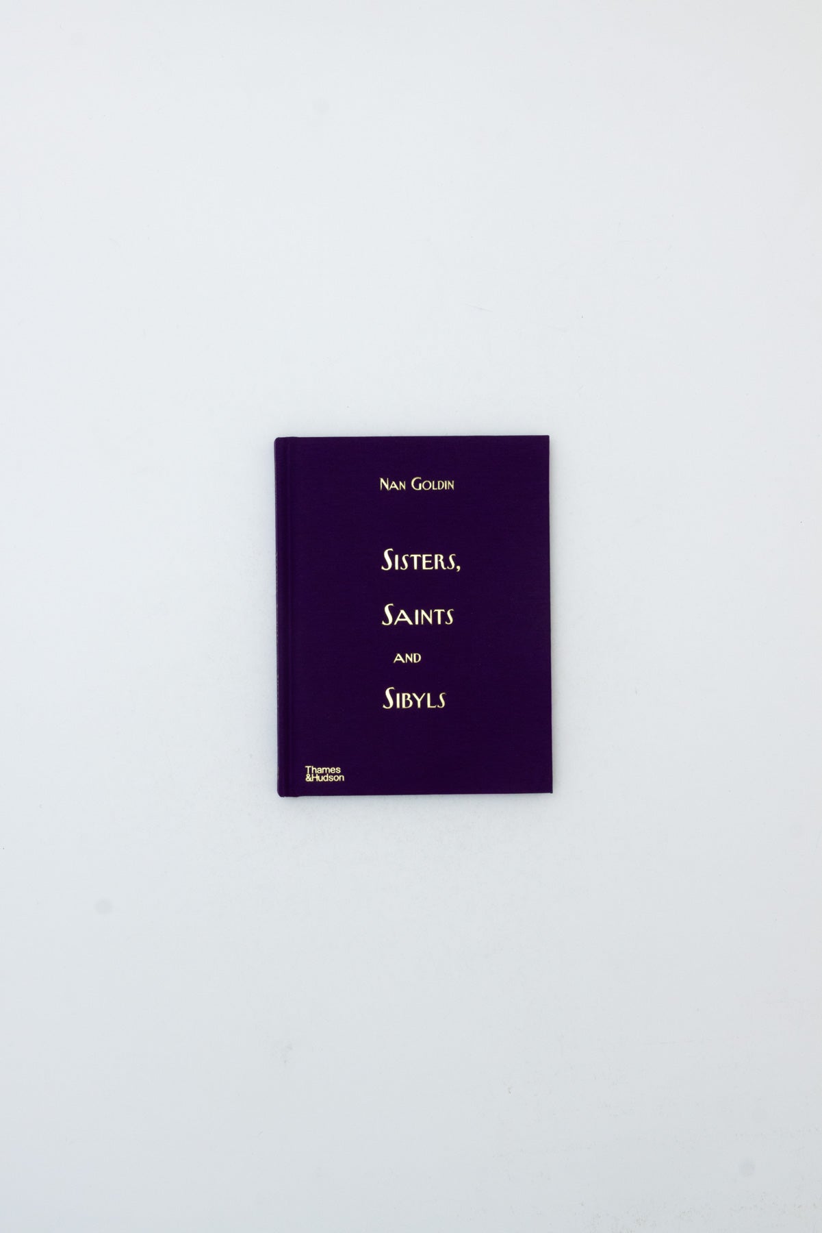 Sisters, Saints and Sibyls - Nan Goldin